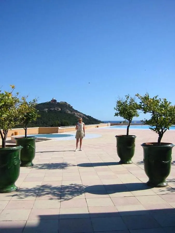 Appartement Familial Avec Vue Sur La Mer A Agay 40 M² + Piscine Saint-Raphaël 0*,